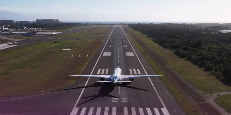 Tráfico de pasajeros extranjeros en Cancún y Puerto Vallarta, en demora