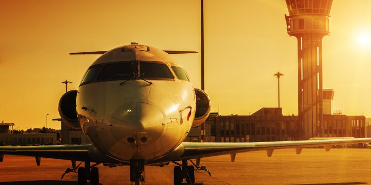 Trombas destapan precariedad laboral de controladores aéreos