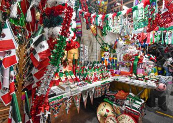 Megapuente patrio favorecerá a hoteles, bares, papelerías…