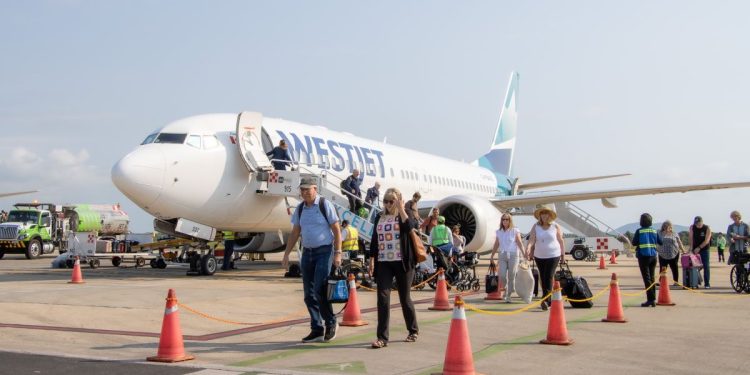 La temporada aérea invernal comenzó en Ixtapa-Zihuatanejo