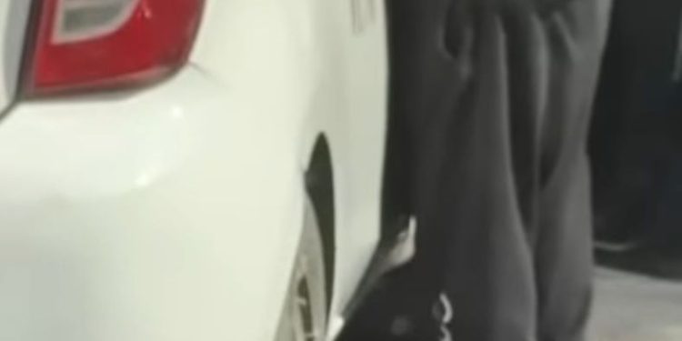 Cachan a taxista haciendo «de las aguas» en zona hotelera de Cancún