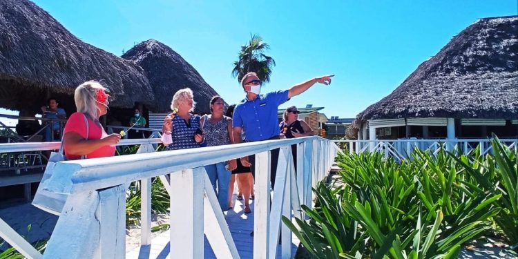 Air Canada suspende vuelos comerciales a Cuba