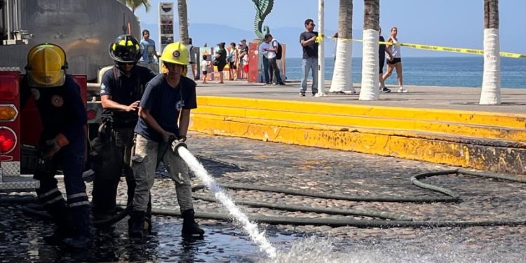 Vallarta trabaja en borrar las huellas de la violencia