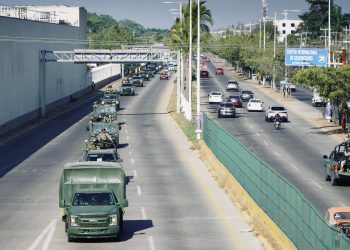 Refuerzan con 300 militares la seguridad en Puerto Vallarta