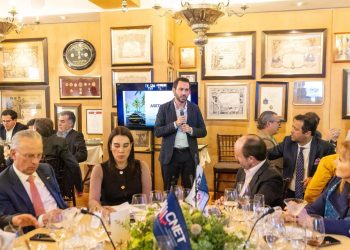 Sigue el desplome del turismo de EU hacia México