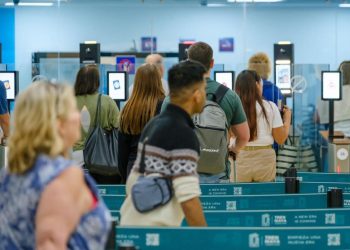 Anuncia Quintana Roo más «e-gates» en aeropuerto de Cancún