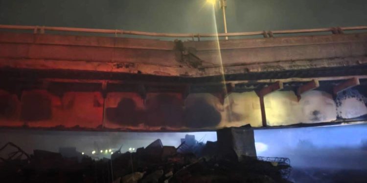 Cierran indefinidamente autopista que facilita conexión al AIFA