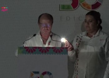 Ensombrece apagón apertura del Tianguis Turístico de Acapulco