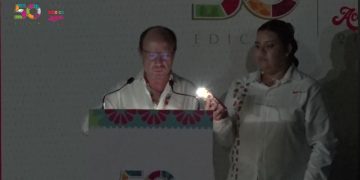 Ensombrece apagón apertura del Tianguis Turístico de Acapulco