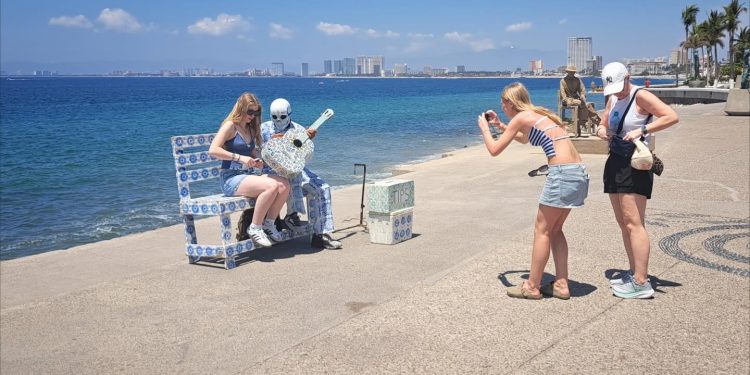 Destinos turísticos reportan ocupación hotelera superior a 90%