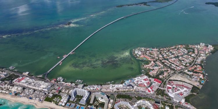 Puente Vehicular Nichupté es seguro: SICT